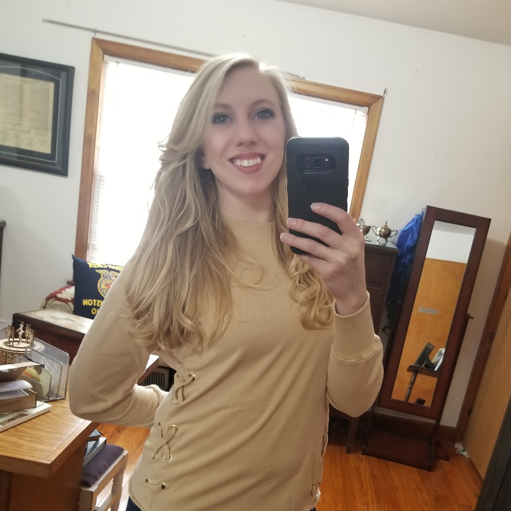Meet your Posher, Megan